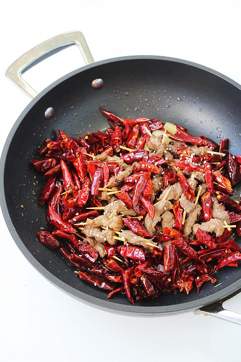 ��ǩ�������