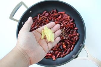 ��ǩ�������