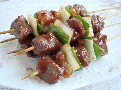 蜜汁柚香牛肉串的做法