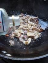酸笋炒鸡胗的做法