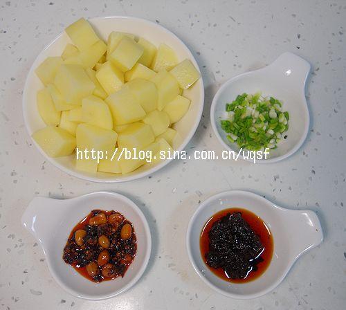 老干妈土豆块的做法