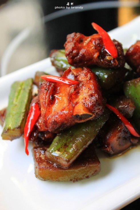 ���Ͻ����Źǵ�����