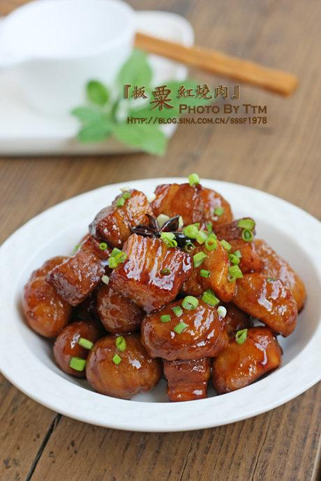 ���ں����������