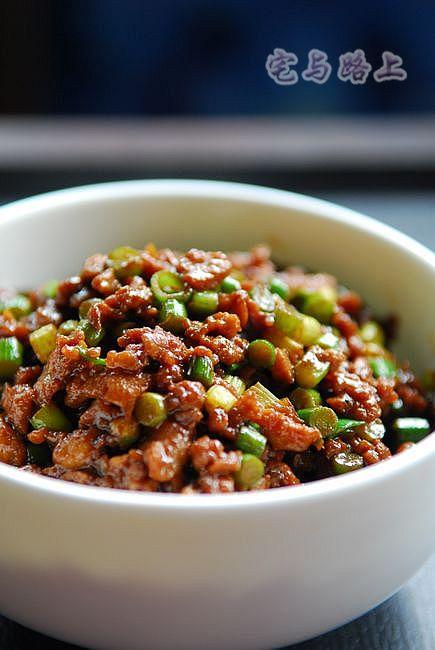 蒜苔肉酱的做法