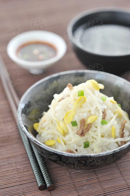 �ƶ�ѿ�跹������