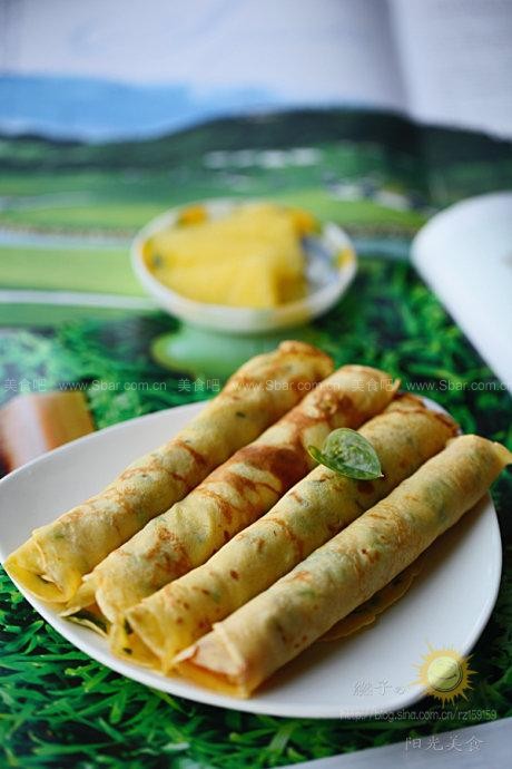 芹菜鸡蛋卷饼 芹菜鸡蛋卷饼的做法