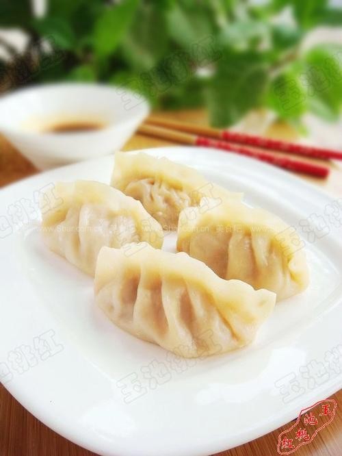 猪肉大葱烫面蒸饺 猪肉大葱烫面蒸饺的做法