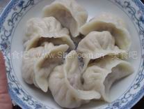 胡萝卜QQ小饺子 胡萝卜QQ小饺子的做法