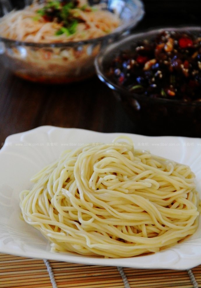 八宝银丝面 八宝银丝面的做法