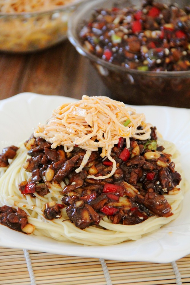 八宝银丝面 八宝银丝面的做法