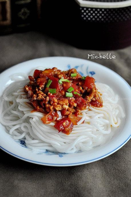 番茄肉酱QQ面 番茄肉酱QQ面的做法