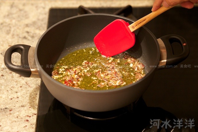 香辣意大利花魁面 香辣意大利花魁面的做法