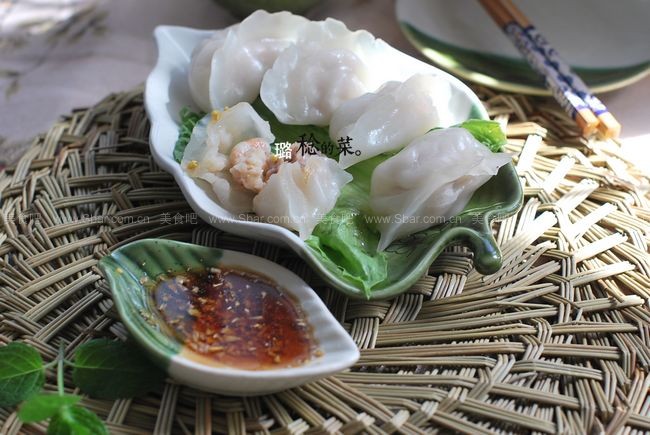 水晶虾仁蒸饺 水晶虾仁蒸饺的做法