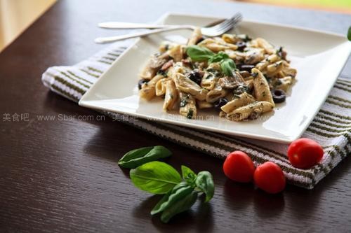 ���������Ģ���׽�ͨ�۵�����