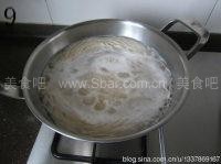 韩式辣炒章鱼面 韩式辣炒章鱼面的做法