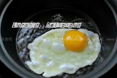 西红柿煎蛋面 西红柿煎蛋面的做法