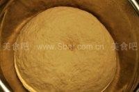 芝麻馅糖包子 芝麻馅糖包子的做法