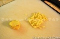 芝麻馅糖包子 芝麻馅糖包子的做法