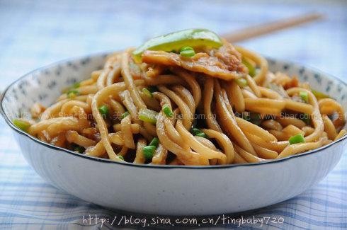 虾干炒面 虾干炒面的做法