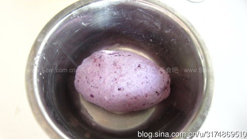 紫薯玫瑰卷 紫薯玫瑰卷的做法