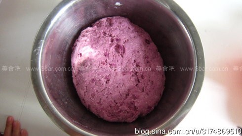 紫薯玫瑰卷 紫薯玫瑰卷的做法