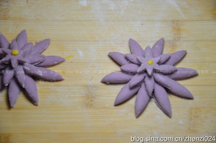 三色菊花馒头 三色菊花馒头的做法